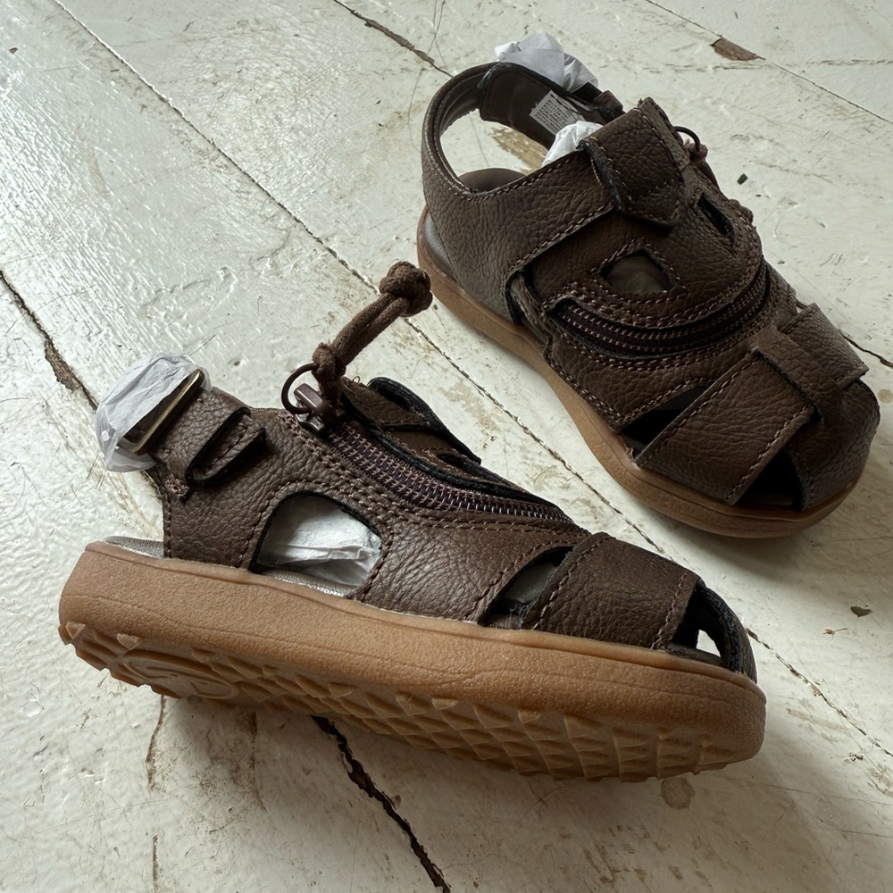 Billy Leather Closed Toe Toddler Sandal - Size 5
